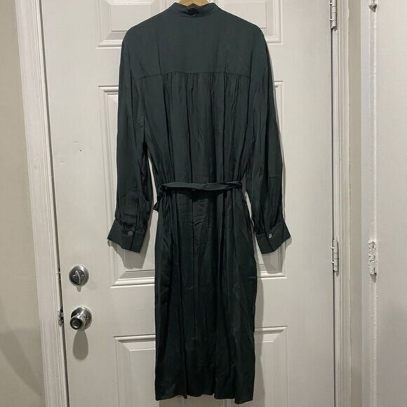 VINCE Women's  Silk Mandarin Collar Button Down Shirt XL Green Belt Pockets - Picture 2 of 10